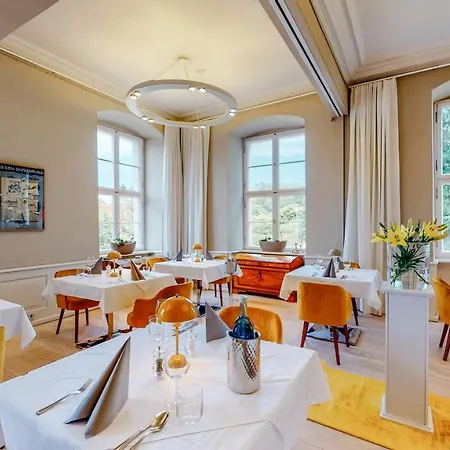Schloss Grube 4*